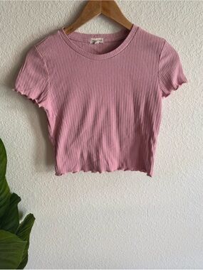 Heart & Hips Pink Ribbed Lettuce-Edge Crop Tee